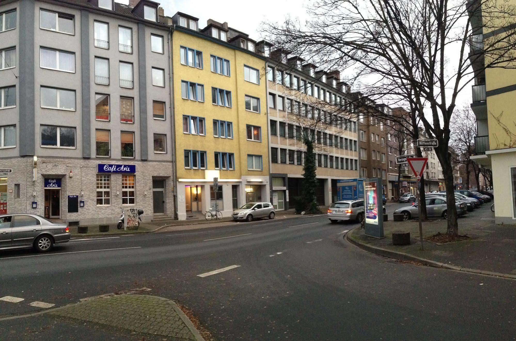 City Lounge Hotel Düsseldorf Eksteriør billede