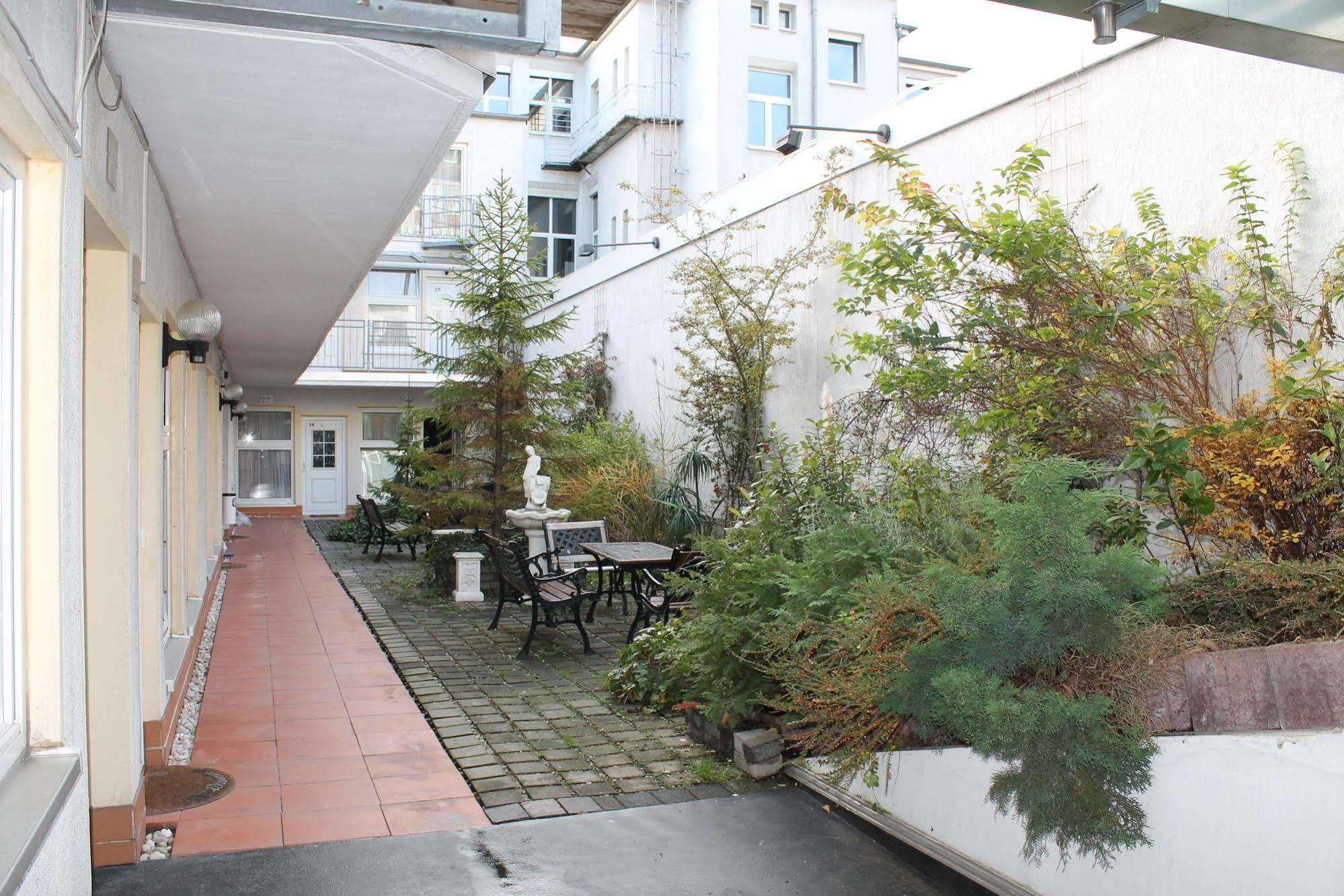 City Lounge Hotel Düsseldorf Eksteriør billede